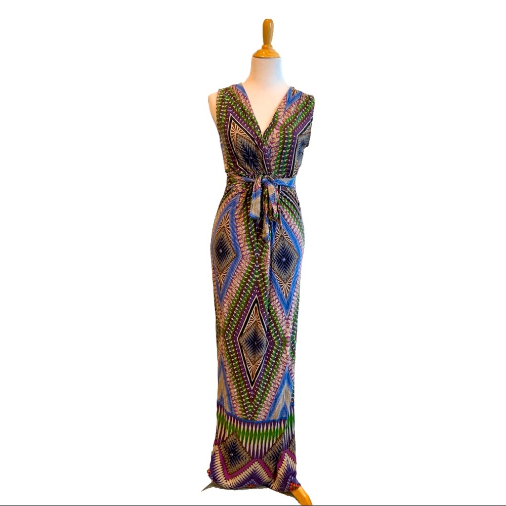 Temperance | Multi Colour V-Neck Maxi Dress